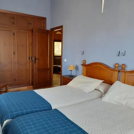 Hotel Rural La Media Legua 2*